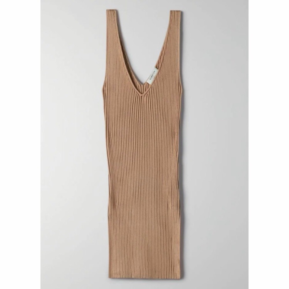 Aritzia Wilfred Manor Sweater Tank